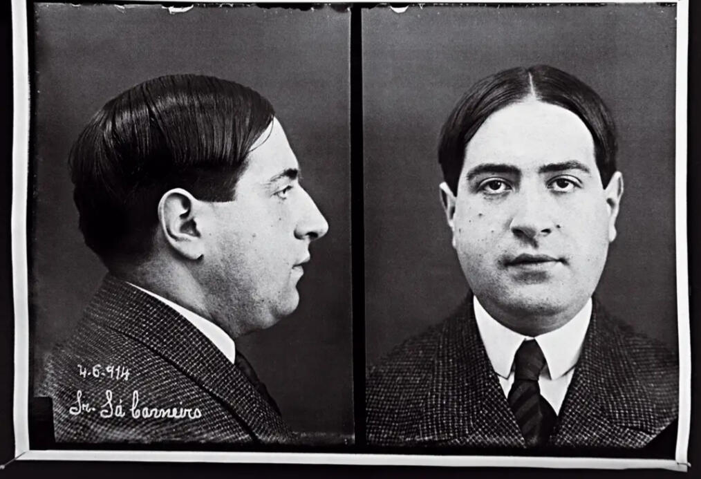 Fósforo #1 "Poesias" Mário de Sá-Carneiro Quarta-feira, 21 de outubro de 2015 Jardim Amália Rodrigues